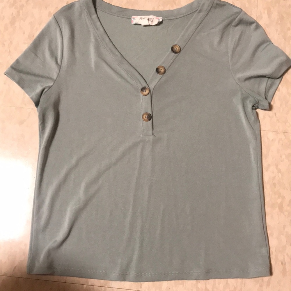 Light green, button up blouse, short sleeve
